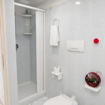 Casa Brezza Marina * كالا غونوني